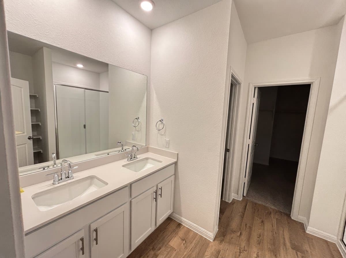 Leander House: 2344 Ranny Cv