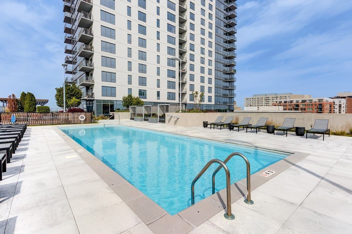 Chicago Condo: 1122 Westgate St