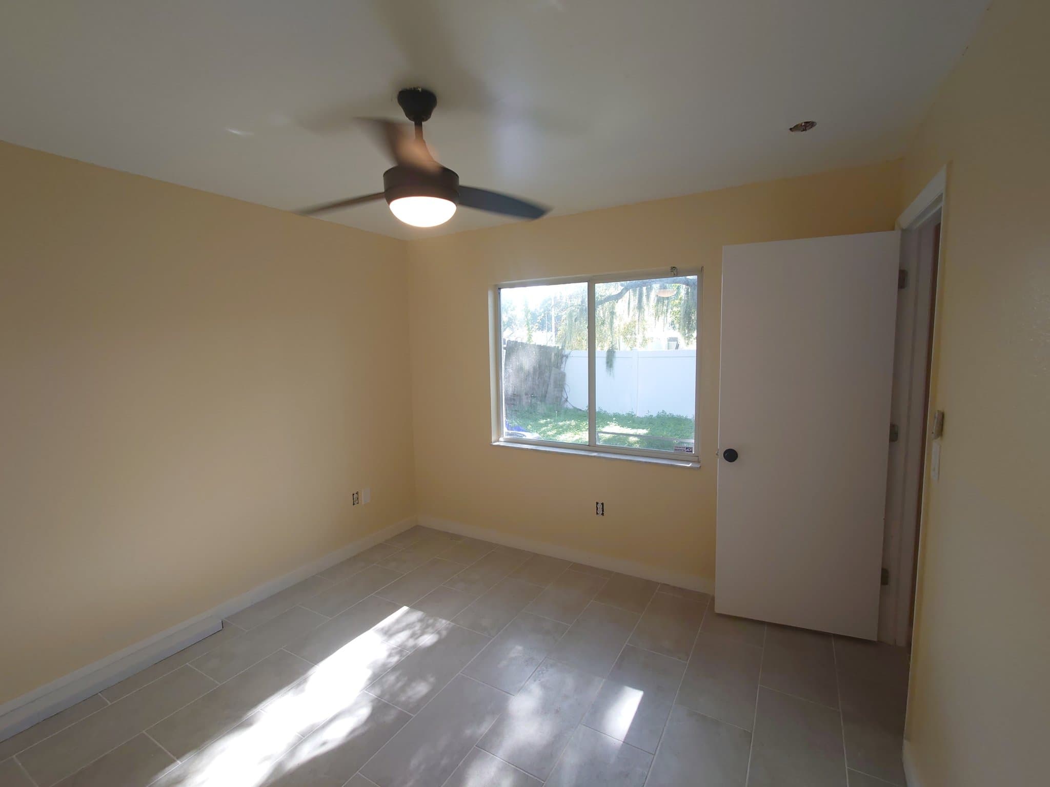 Plant City House: 403 Abigail Road