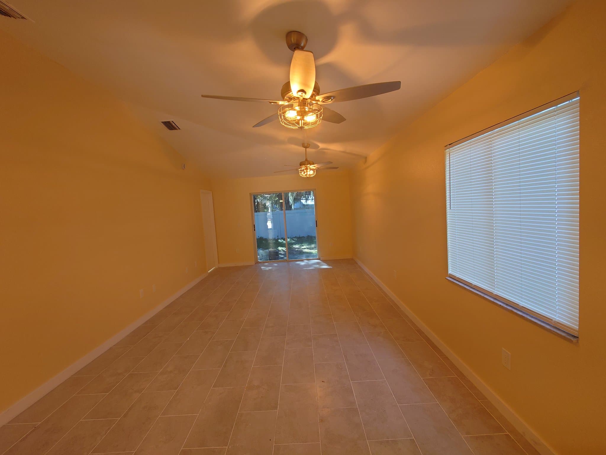 Plant City House: 403 Abigail Road