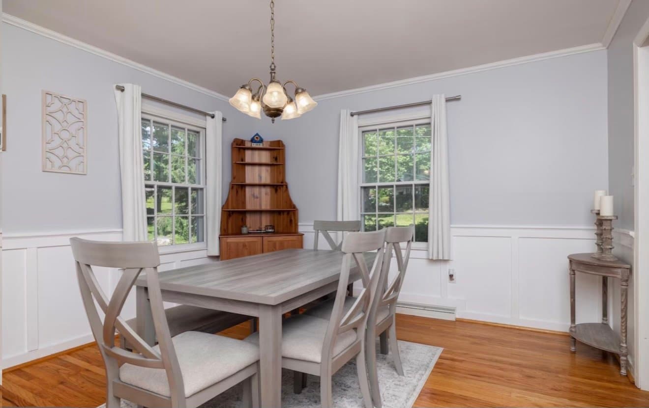 Wilmington House: 104 Delview Dr