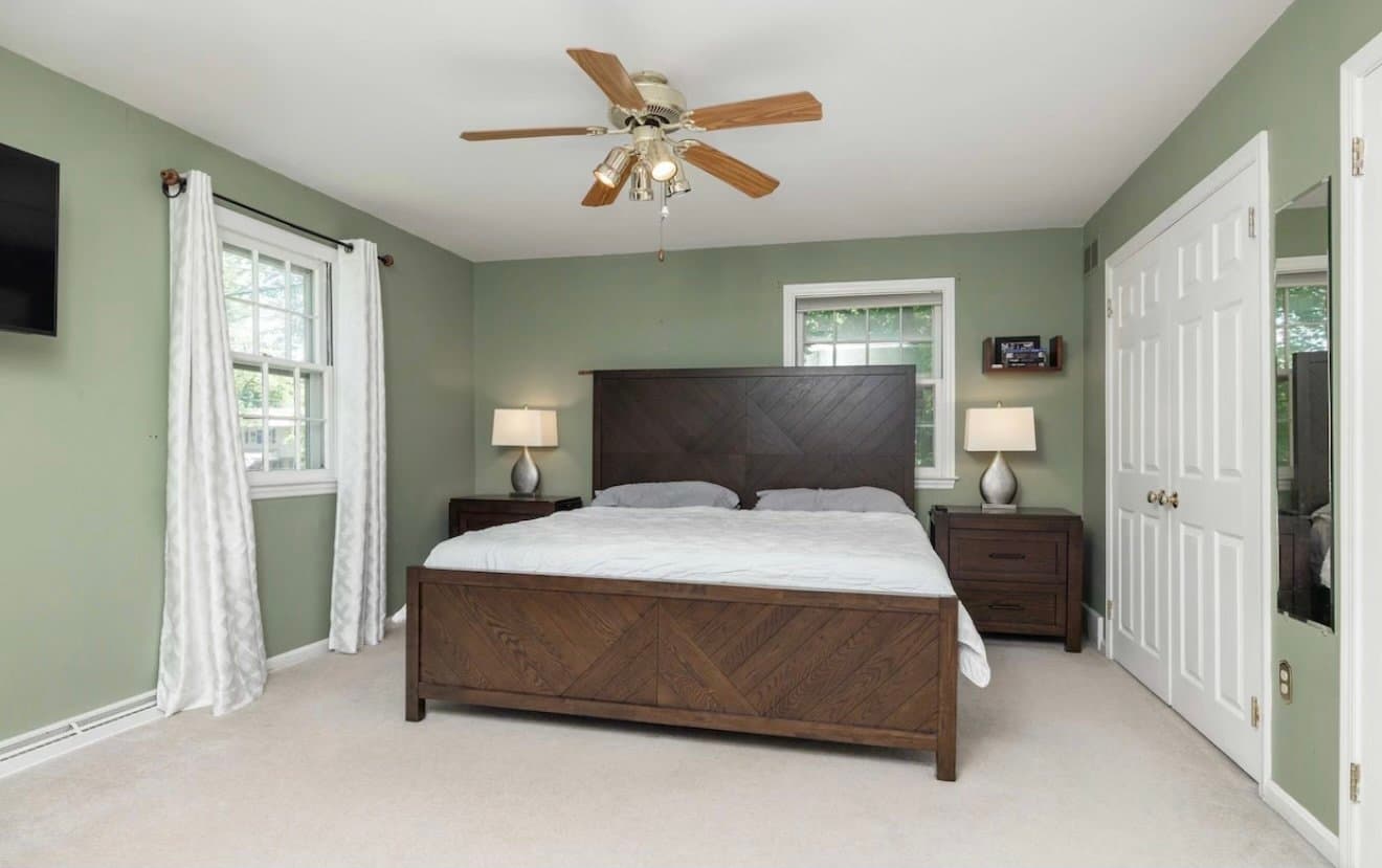 Wilmington House: 104 Delview Dr