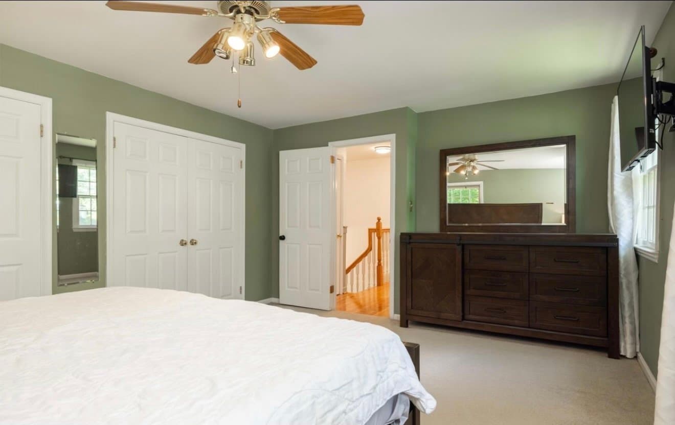Wilmington House: 104 Delview Dr