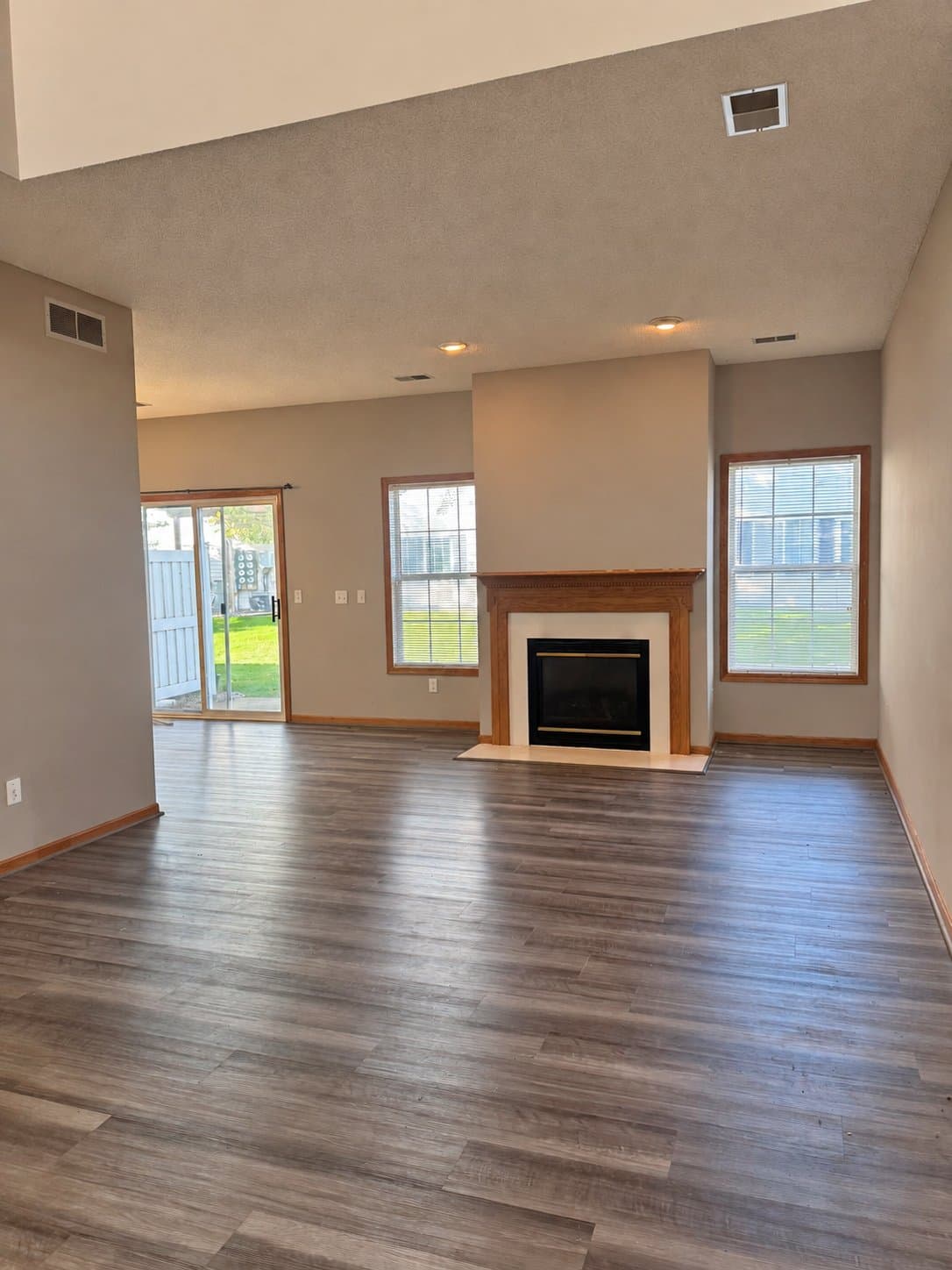 Shakopee Townhome: 1471 Yorkshire Ln