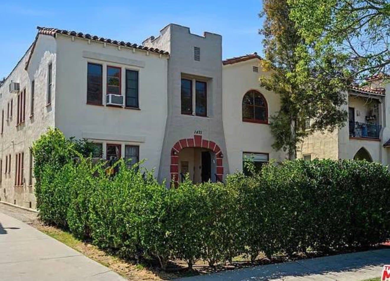 Los Angeles Multiplex: 1471 S Sherbourne Dr Z-1471