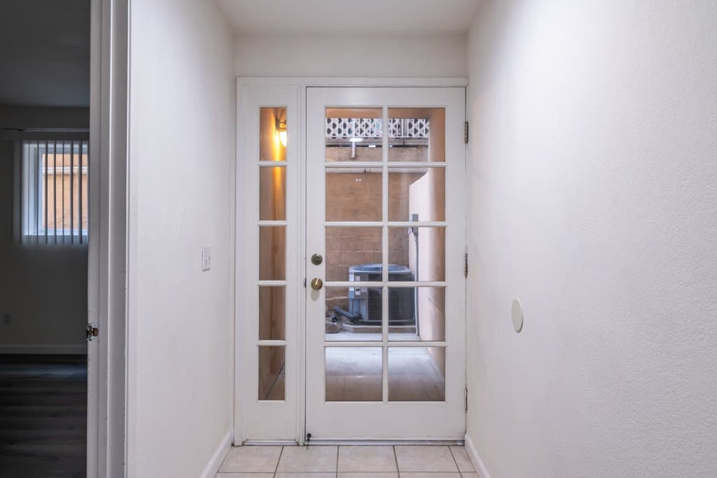 San Diego Townhome: 2905 India St