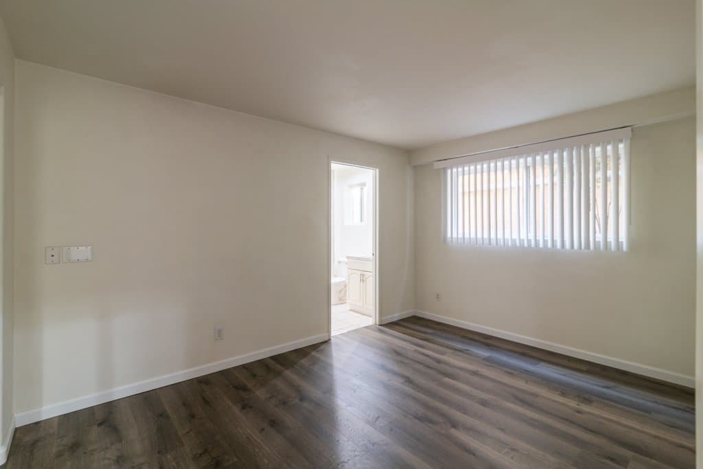 San Diego Townhome: 2905 India St