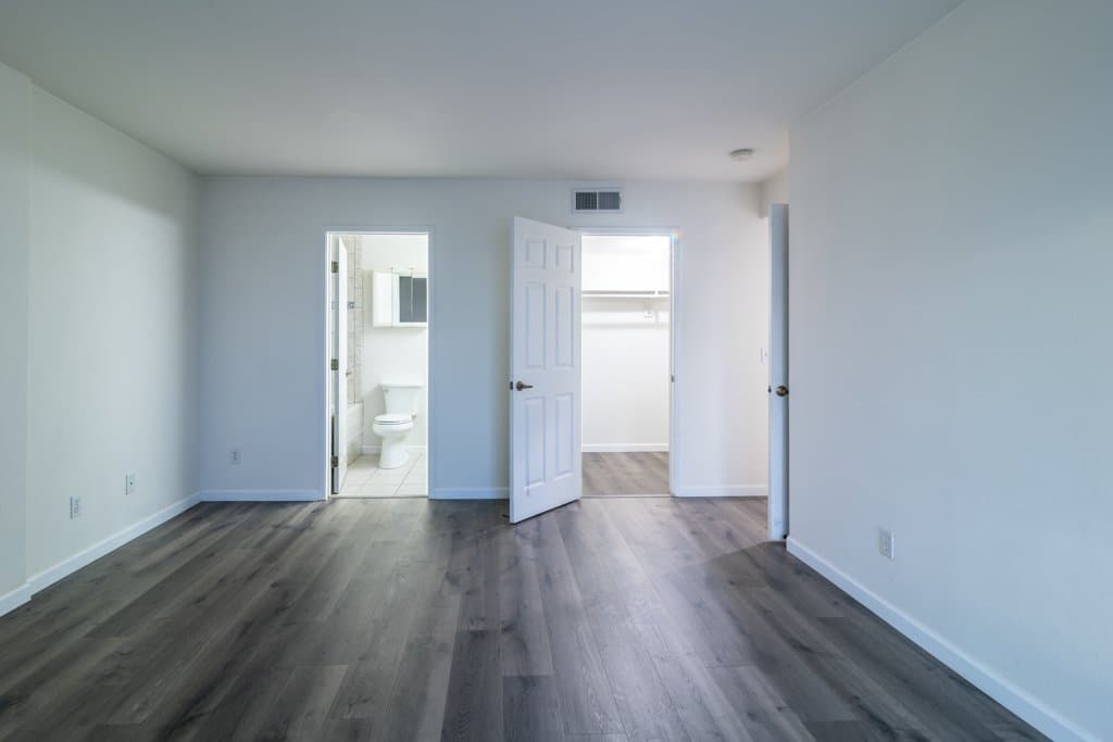 San Diego Townhome: 2905 India St