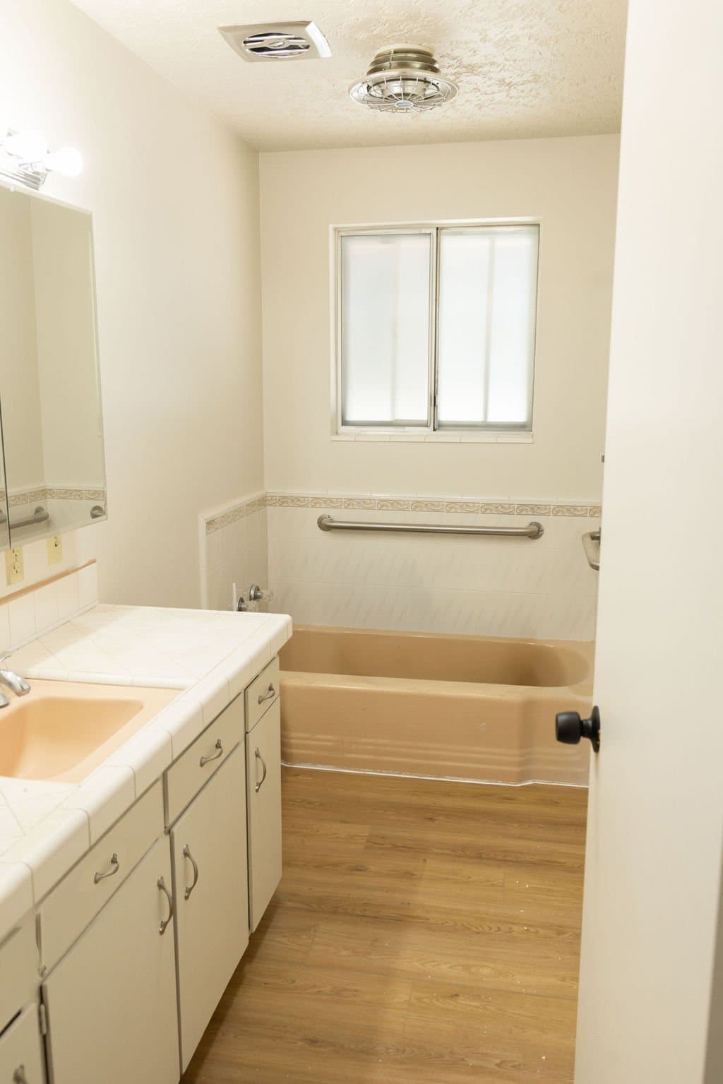 Huntsville House: 916 S 6800 E