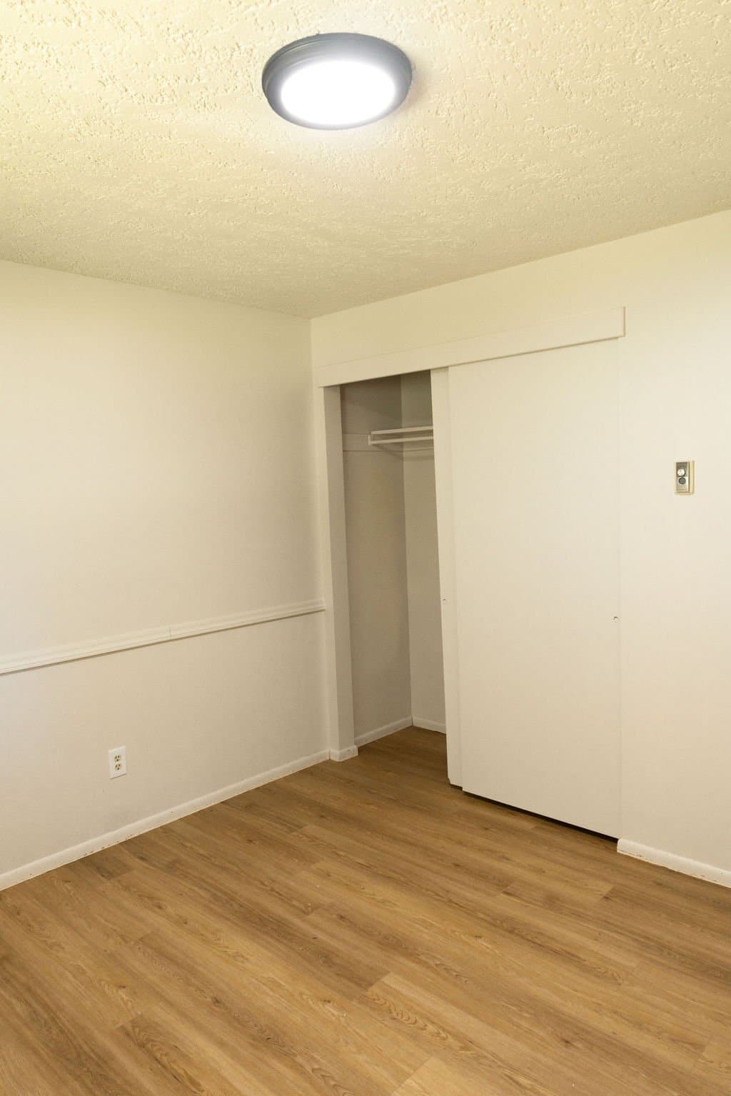 Huntsville House: 916 S 6800 E