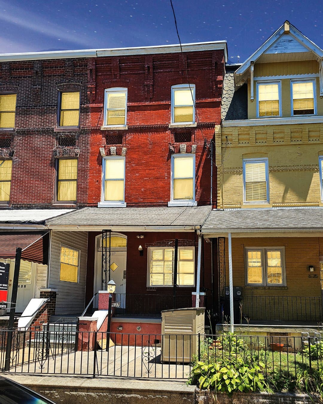 Philadelphia Townhome: 637 N 32nd St