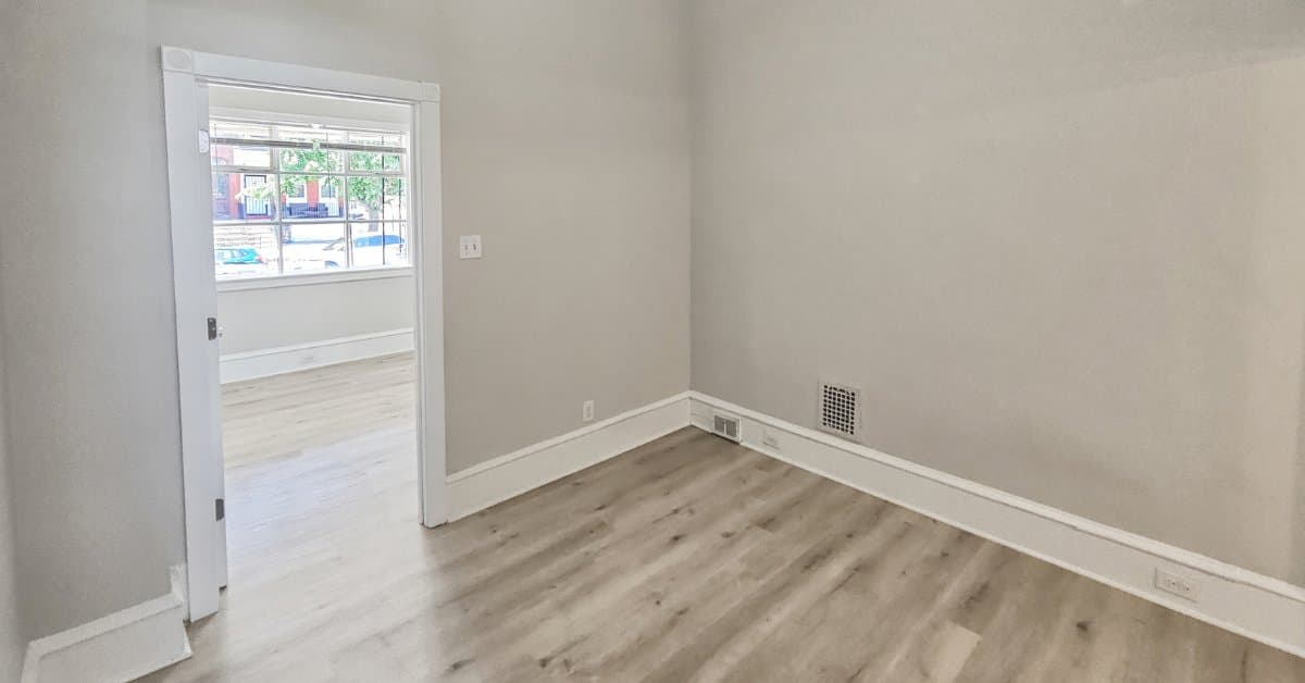Philadelphia Townhome: 637 N 32nd St