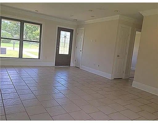 Diberville House: 656 Orchard Dr