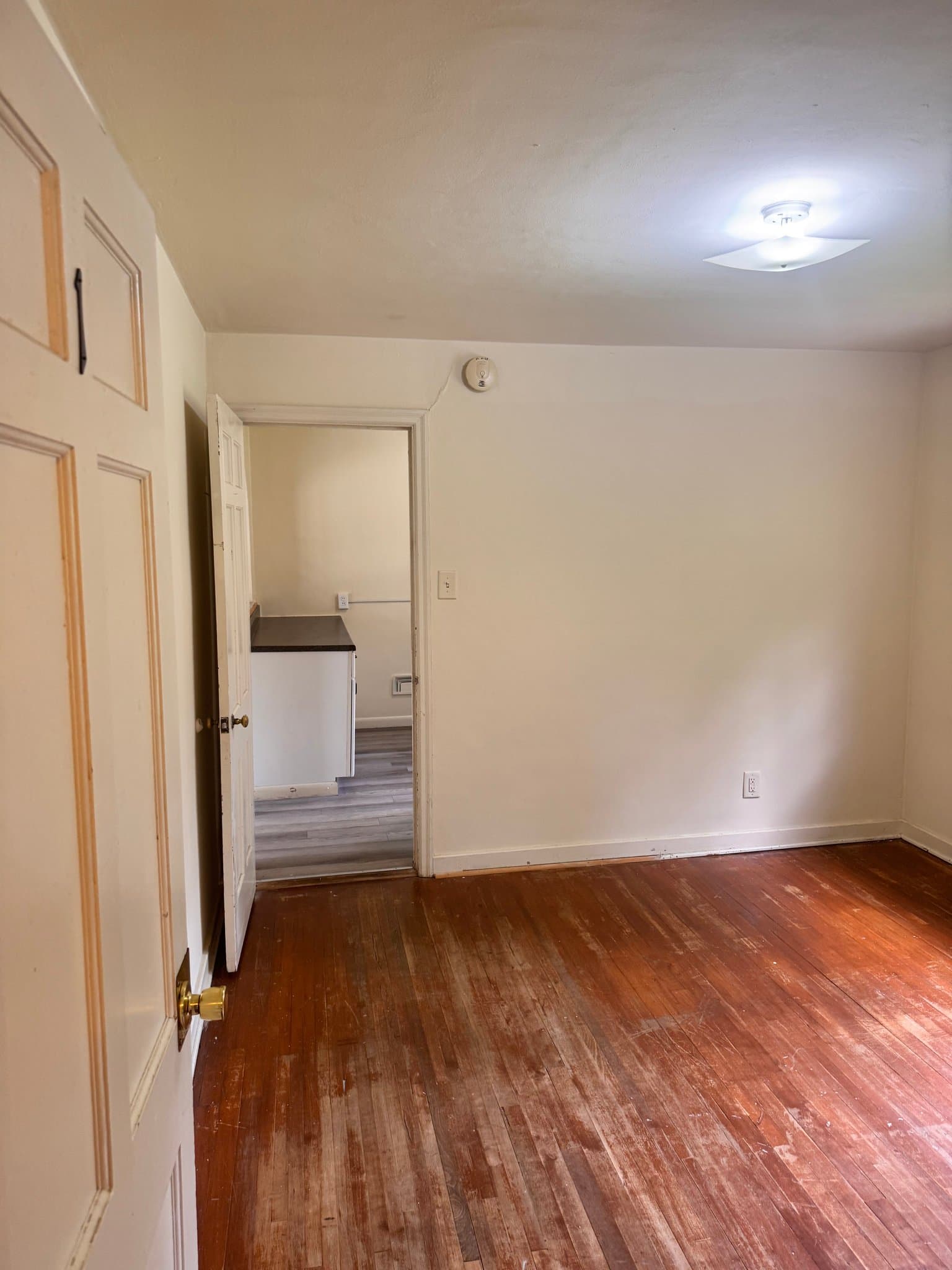 State College House: 946 N Atherton