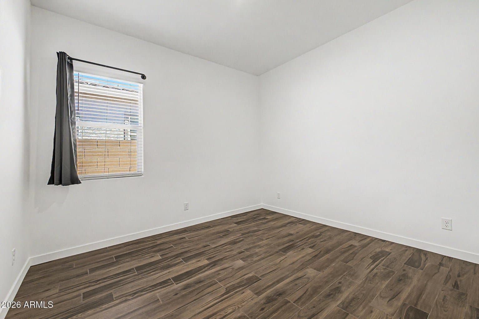 Peoria House: 25832 N 77th Dr
