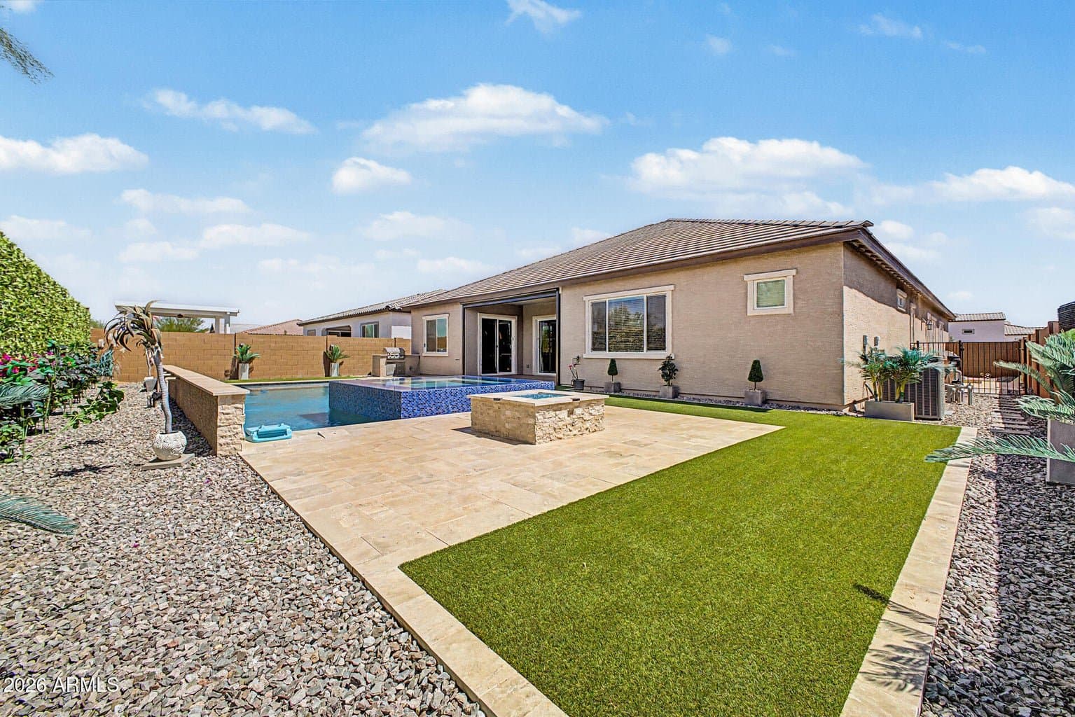 Peoria House: 25832 N 77th Dr