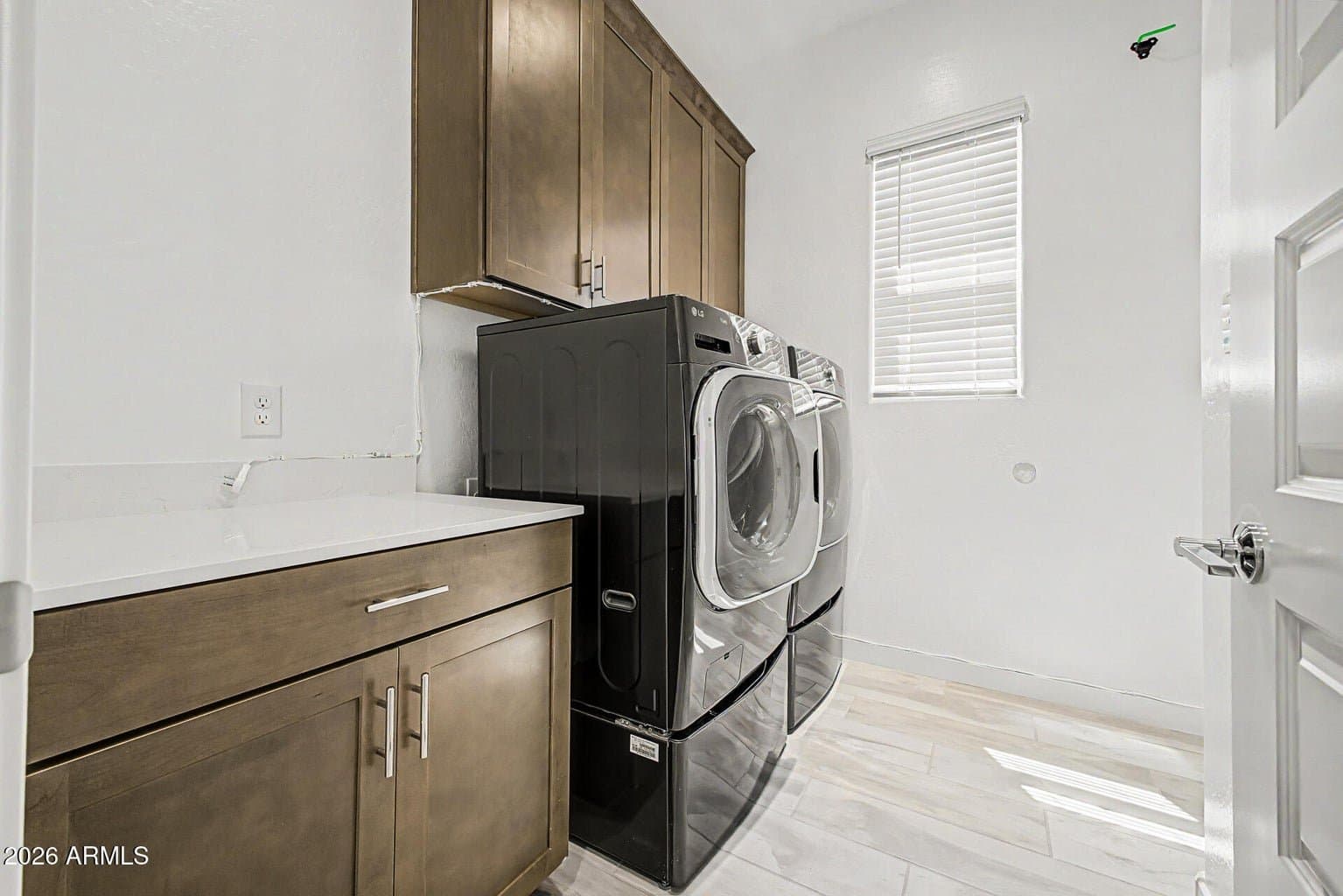 Peoria House: 25832 N 77th Dr