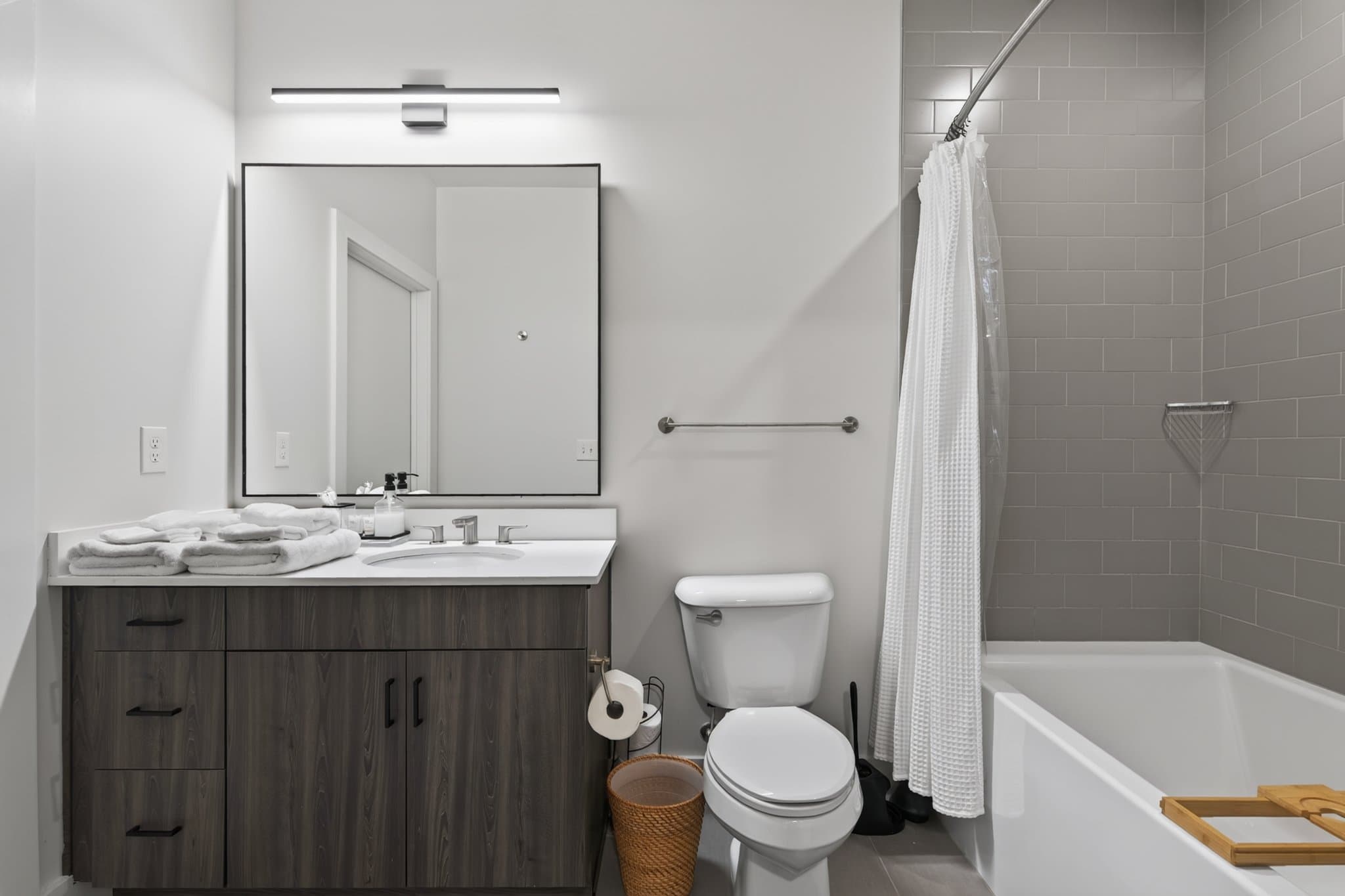 Atlanta Single Room: 980 Howell Mill Rd