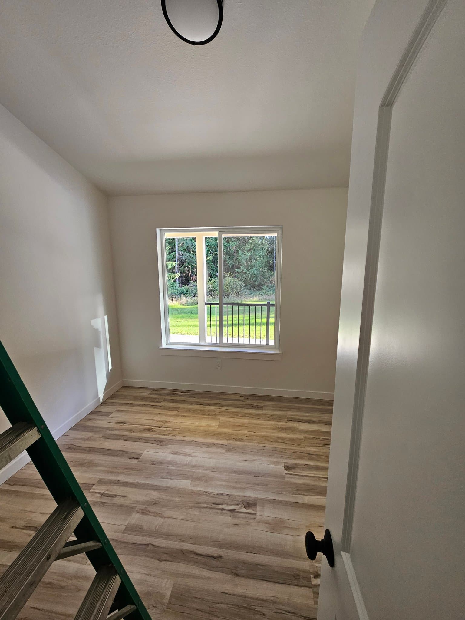 Stanwood House: 5905 148th St NW