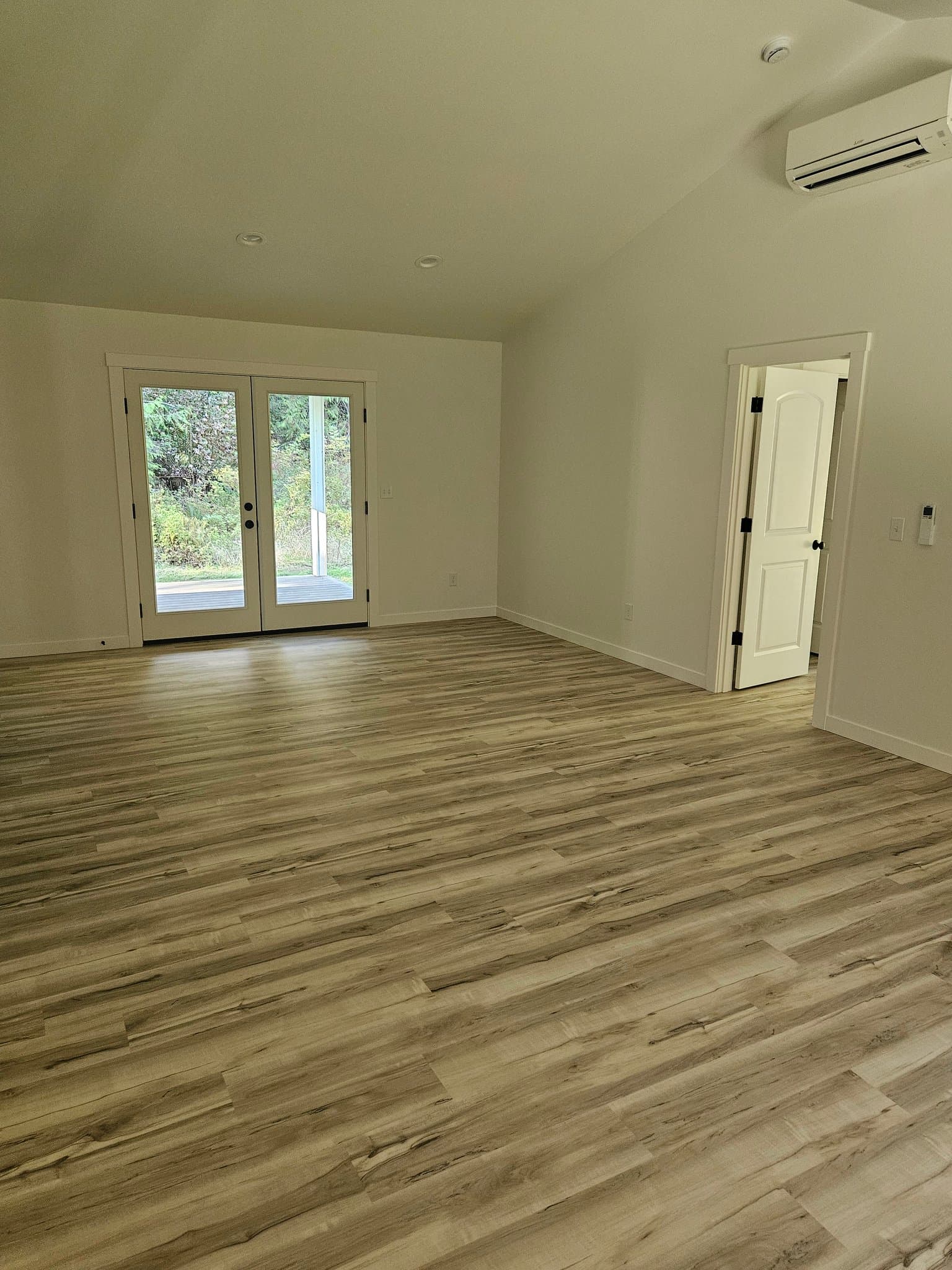 Stanwood House: 5905 148th St NW