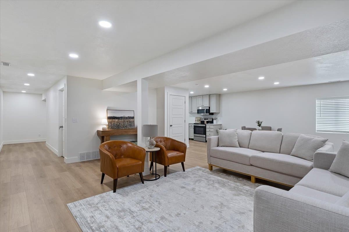 Morgan House: 4976 w Escalante Lane