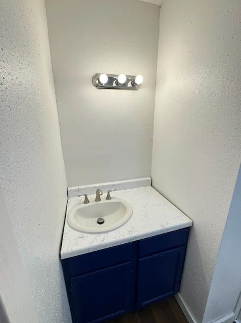 Houston Single Room: 7606 Bellingham Dr