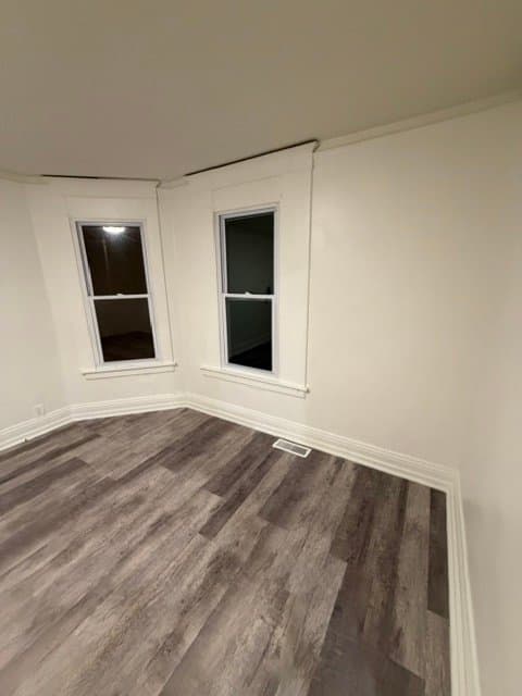 LaSalle Multiplex: 1564 LaHarpe st