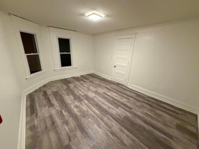 LaSalle Multiplex: 1564 LaHarpe st