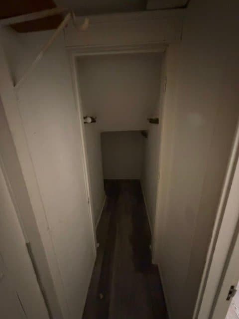 LaSalle Multiplex: 1564 LaHarpe st