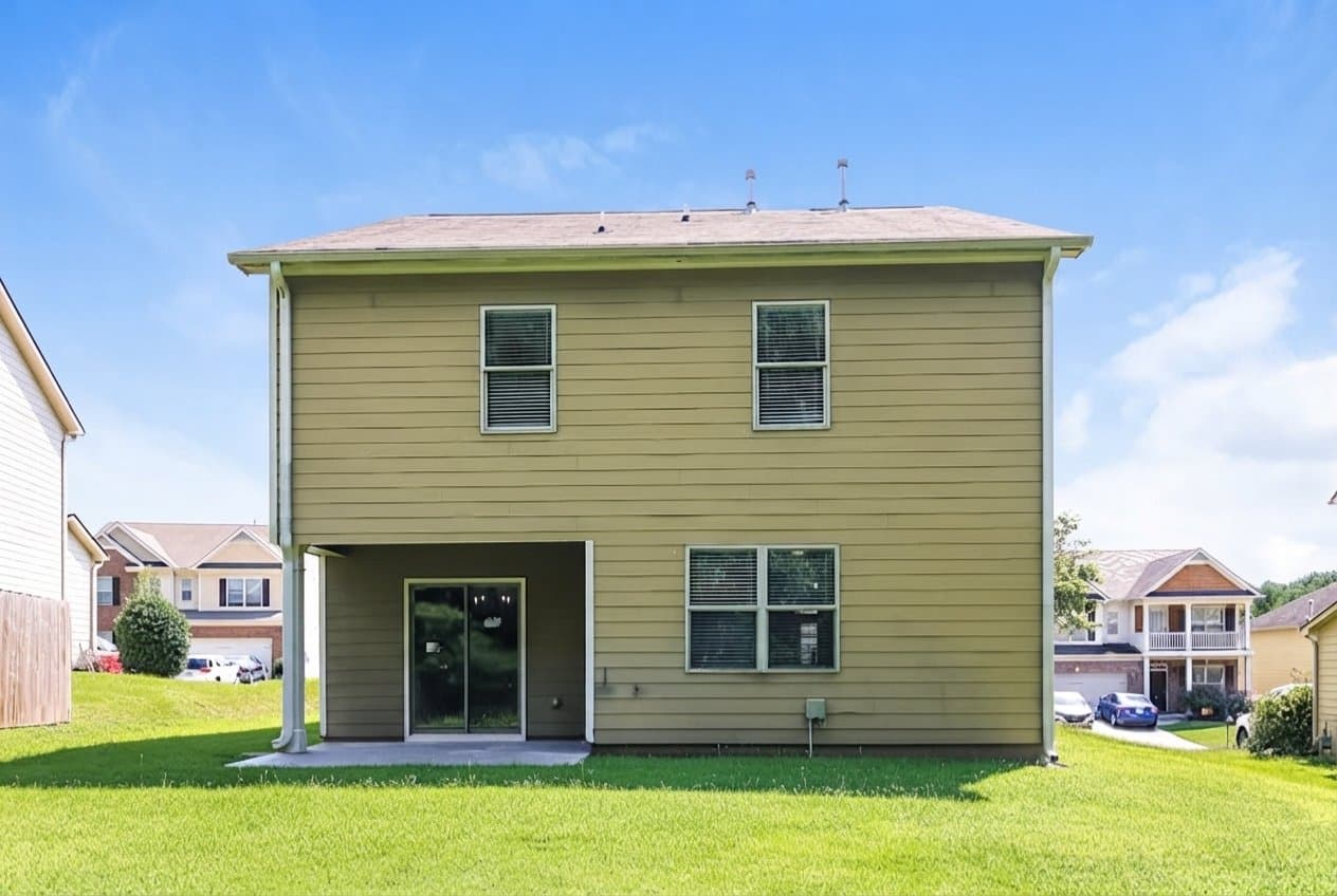 Union City House: 7752 Fabled Pt