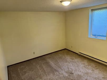 Cokato Apartment: 695 Jackson Ave SW