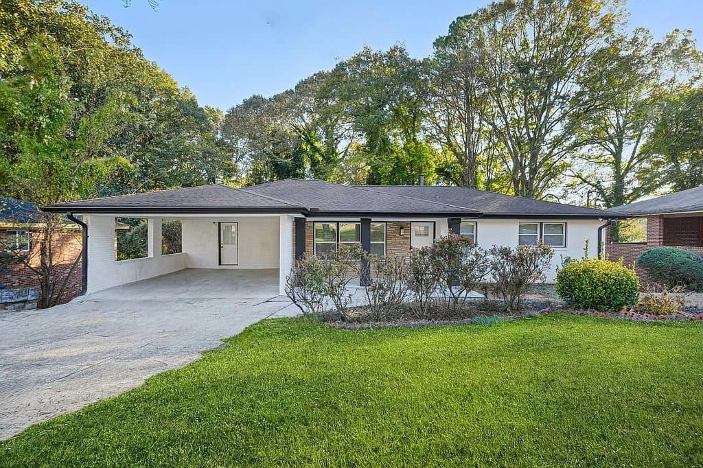 Decatur House: 2682 Miriam Ln