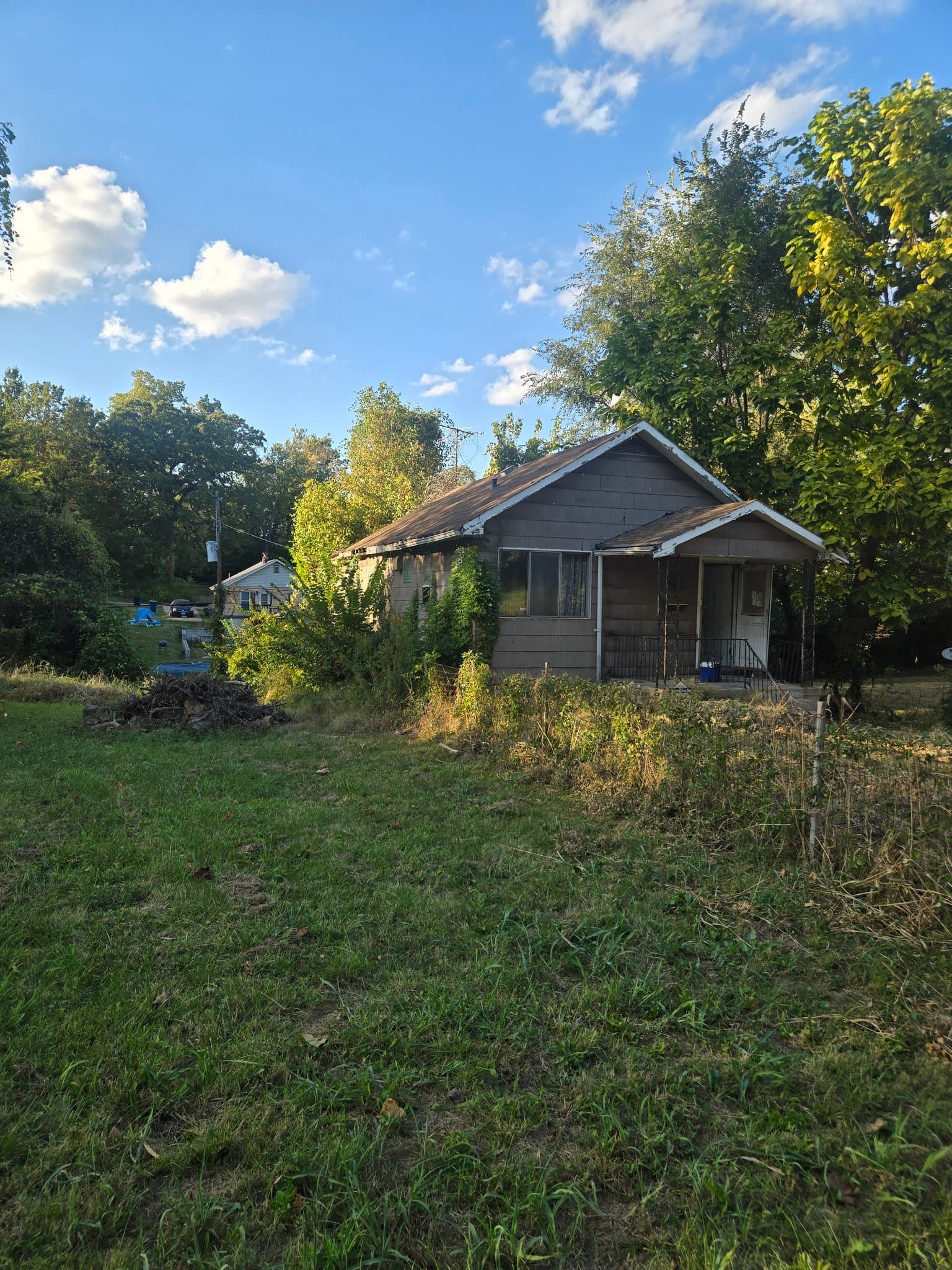 Saint Louis House: 4521 Oakwood Ave
