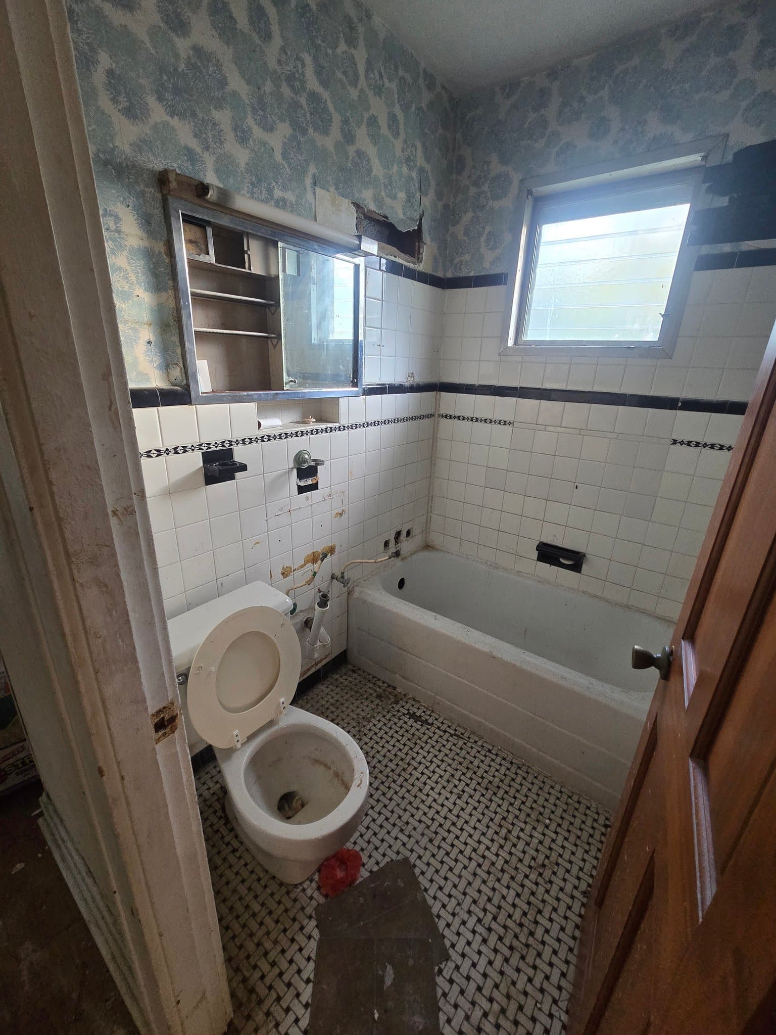 Saint Louis House: 4521 Oakwood Ave