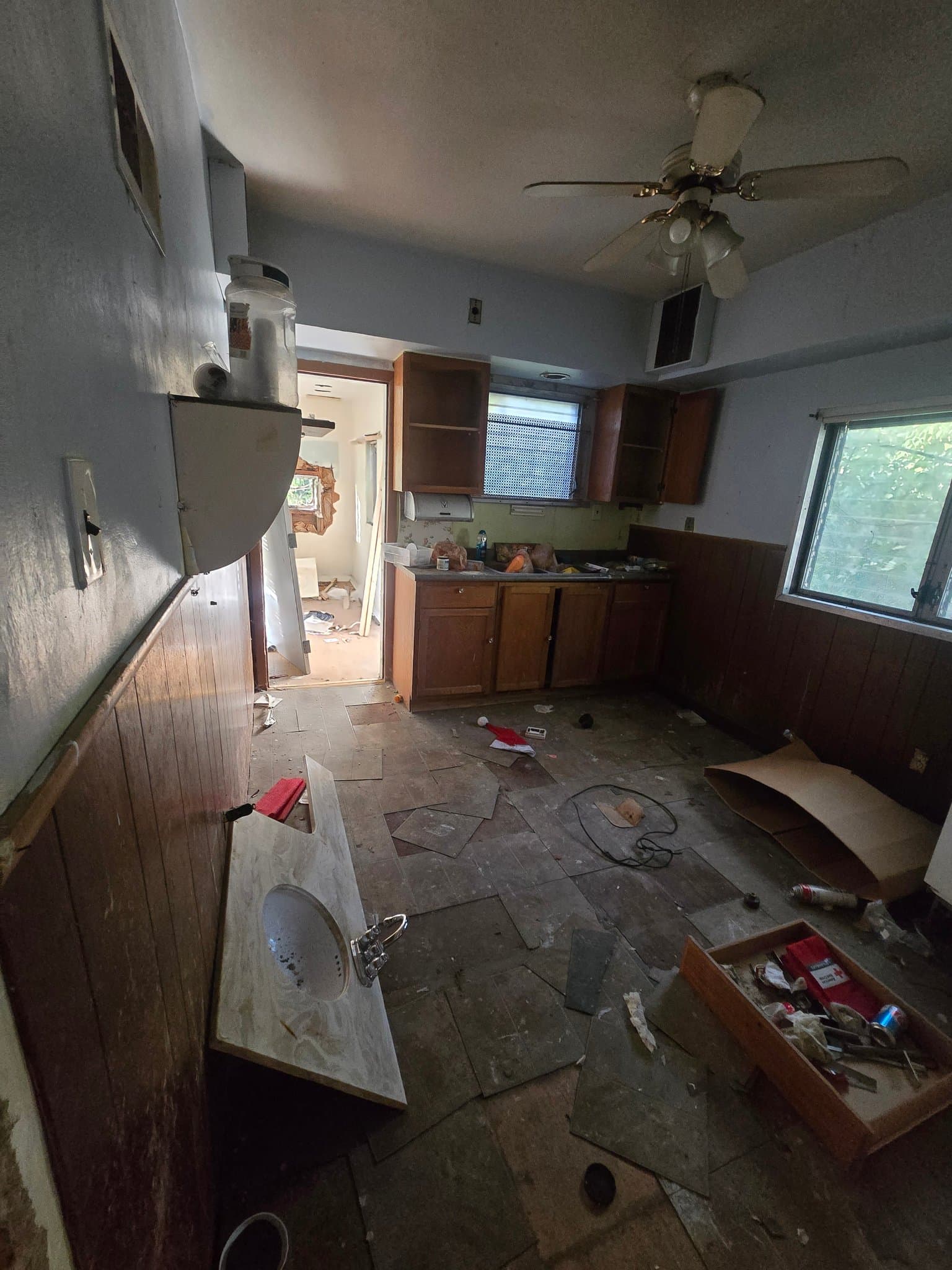 Saint Louis House: 4521 Oakwood Ave