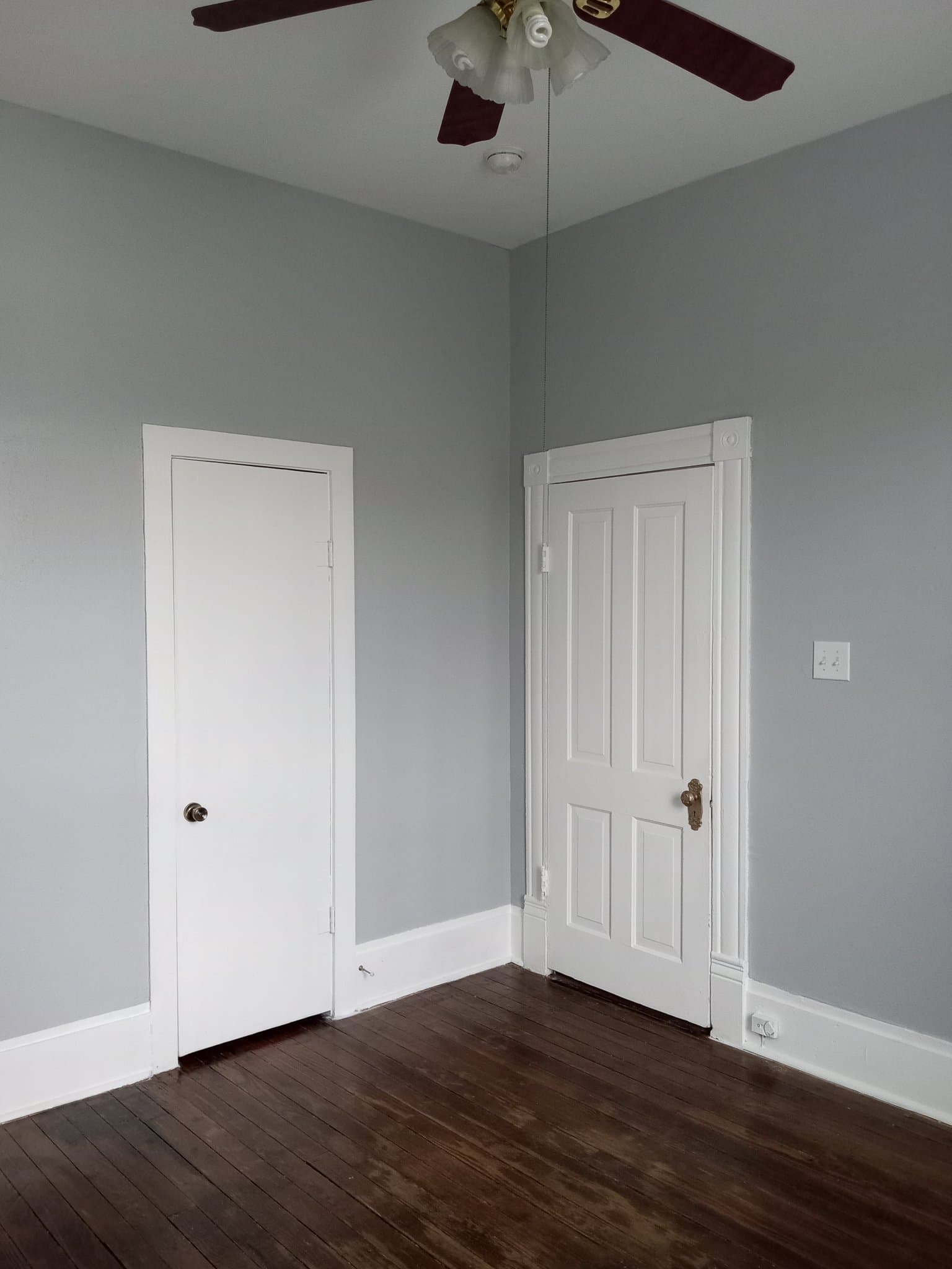 Houston House: 2611 Tuam St