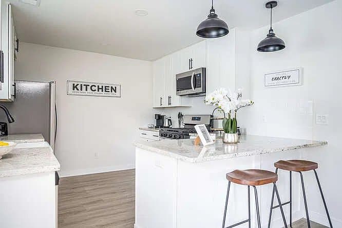 Atlanta House: 2029 Baker Rd NW