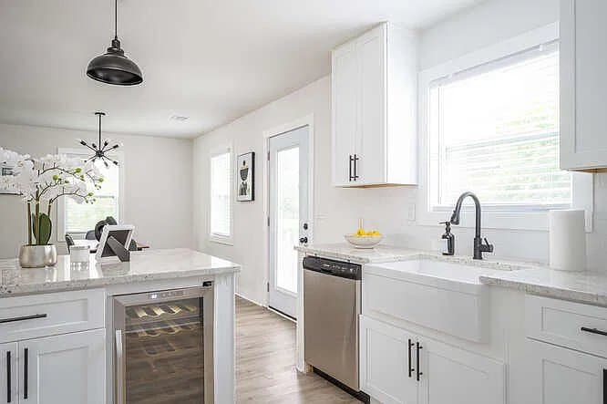 Atlanta House: 2029 Baker Rd NW