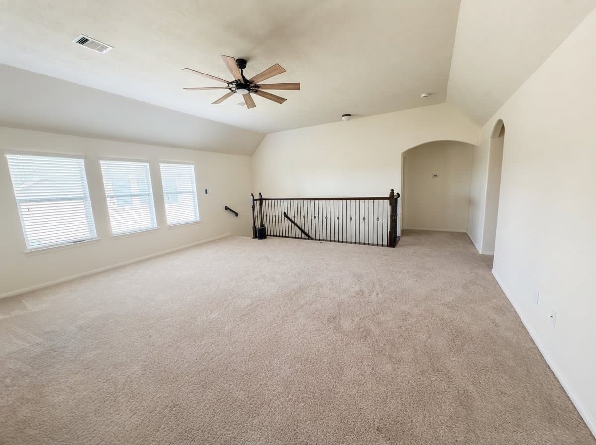 Houston Single Room: 2702 Ridgeglen Lane