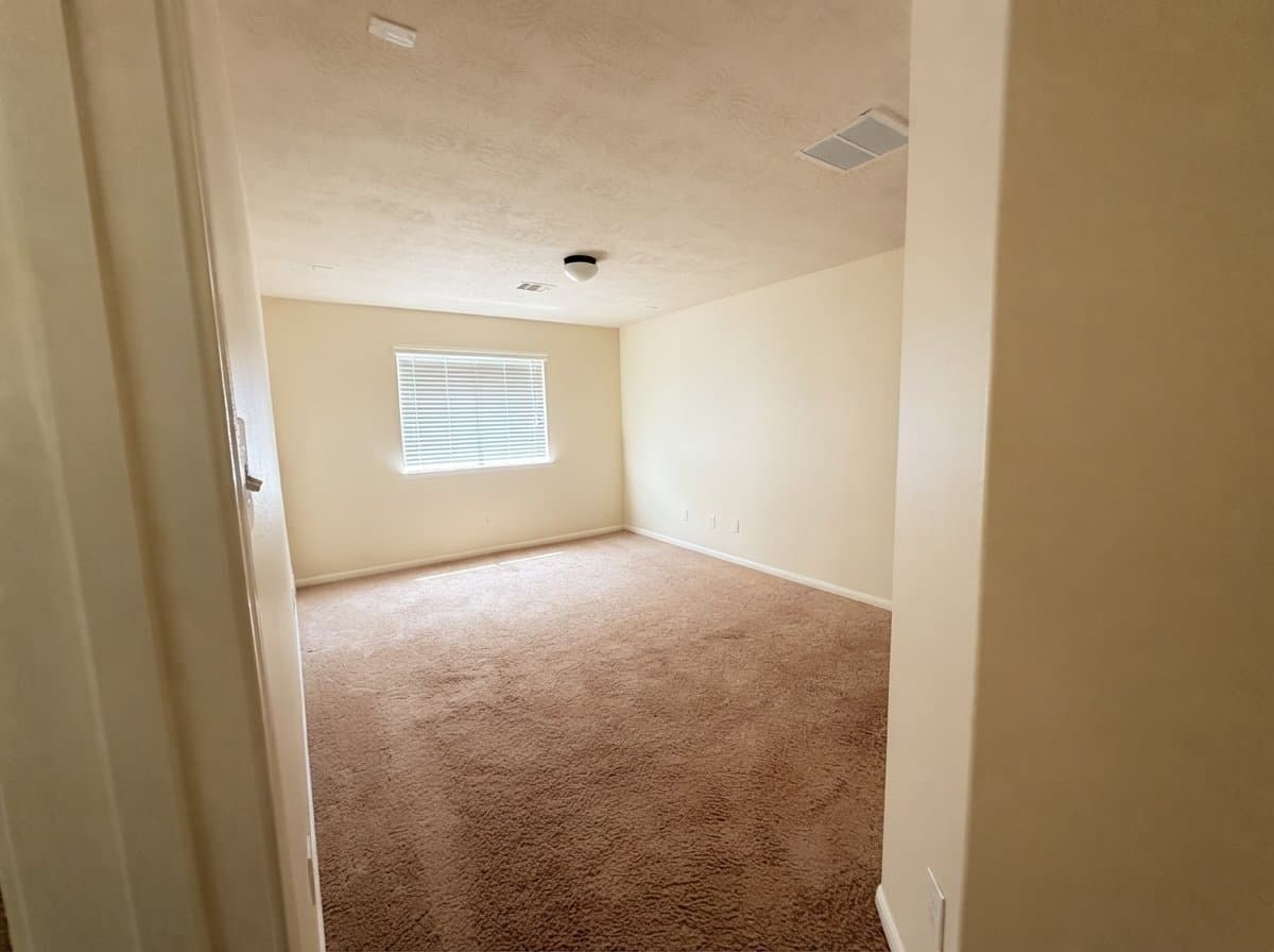 Houston Single Room: 2702 Ridgeglen Lane