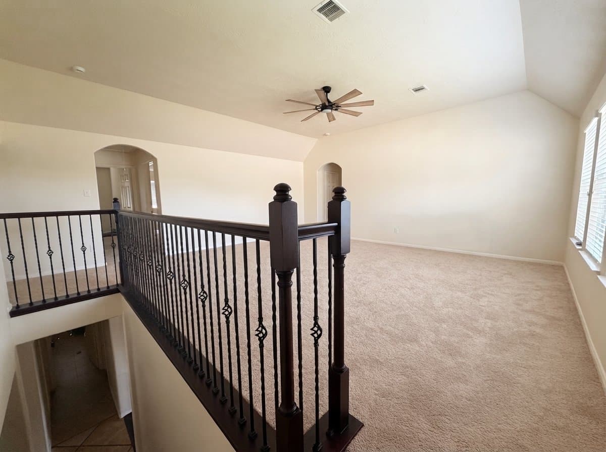 Houston Single Room: 2702 Ridgeglen Lane
