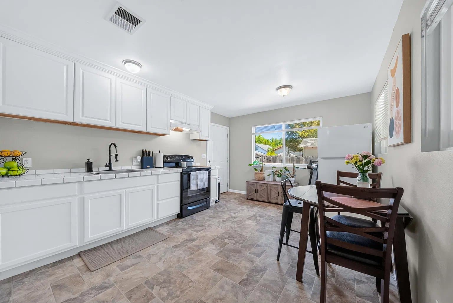 Redding House: 704 State Street