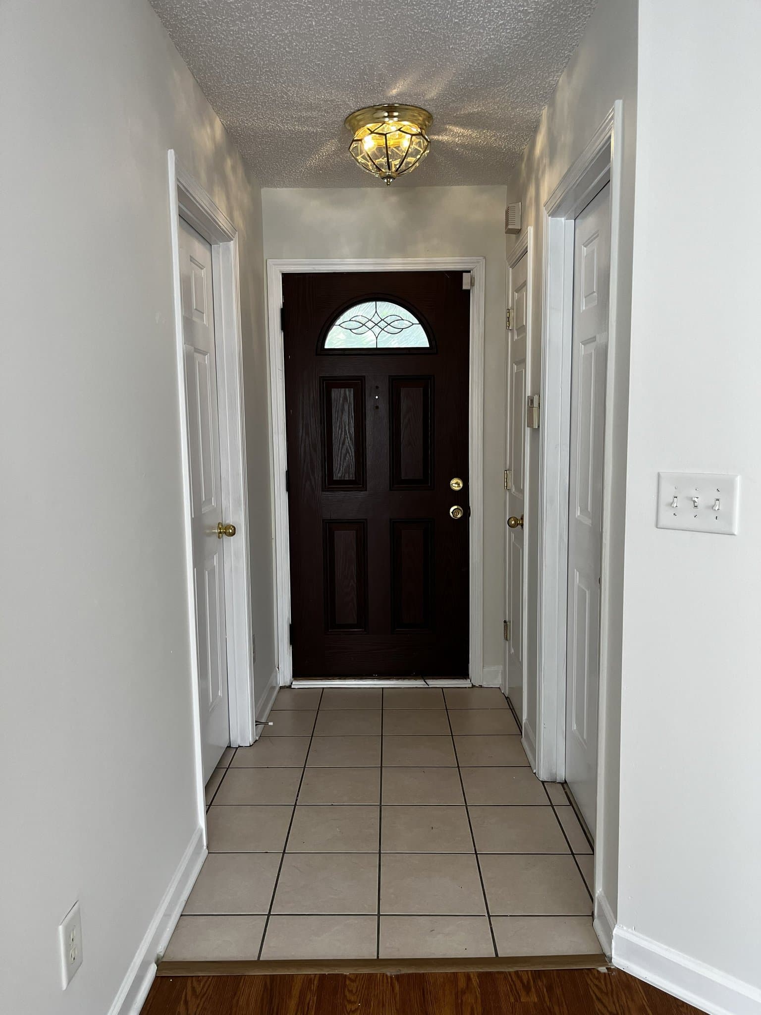 Charlotte House: 1404 Jordans Pond Ln