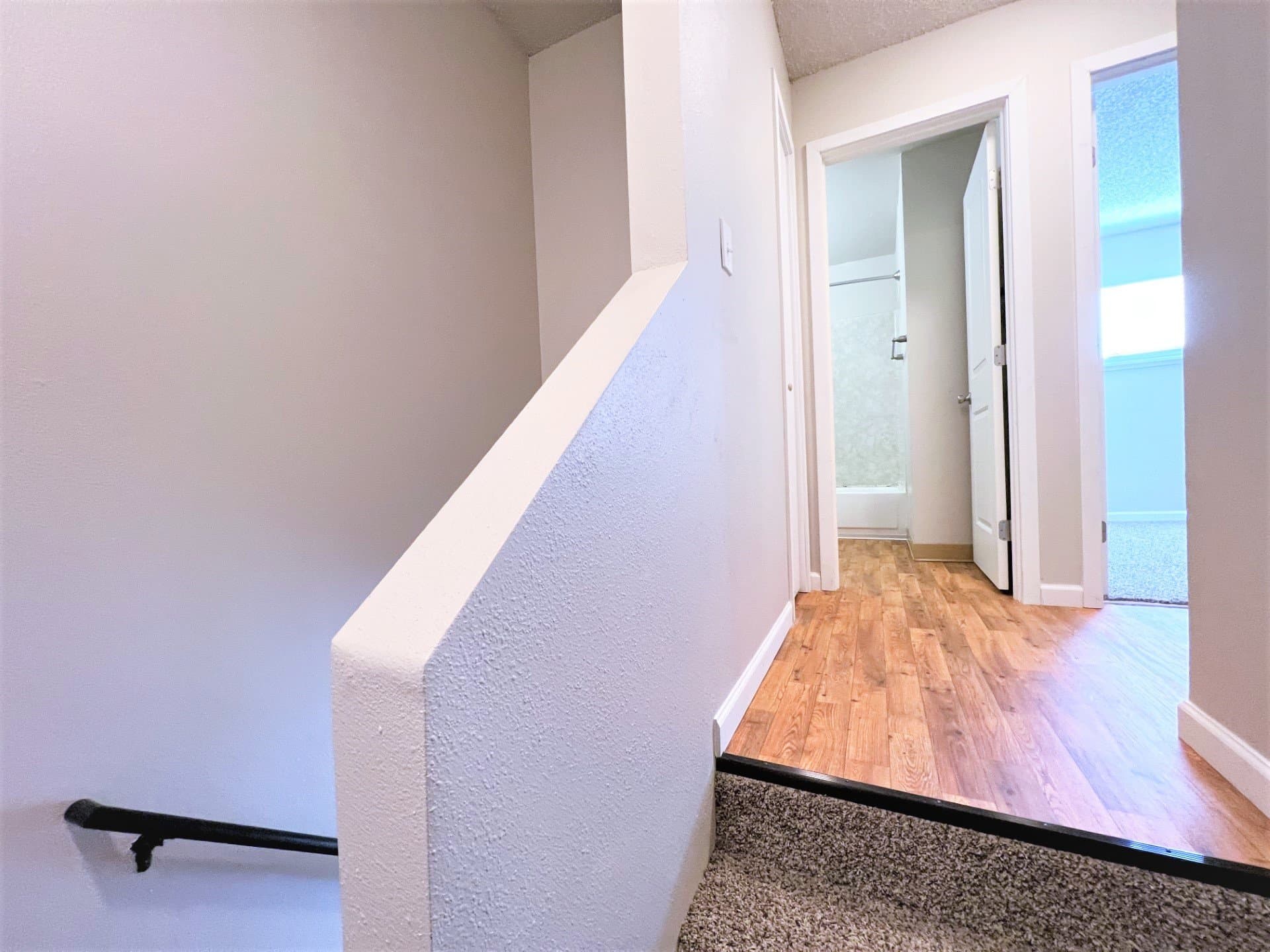 Portland Townhome: 3057 SE 20th Ave