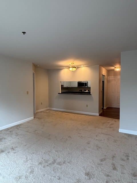 Arlington Apartment: 1160 N Quincy St