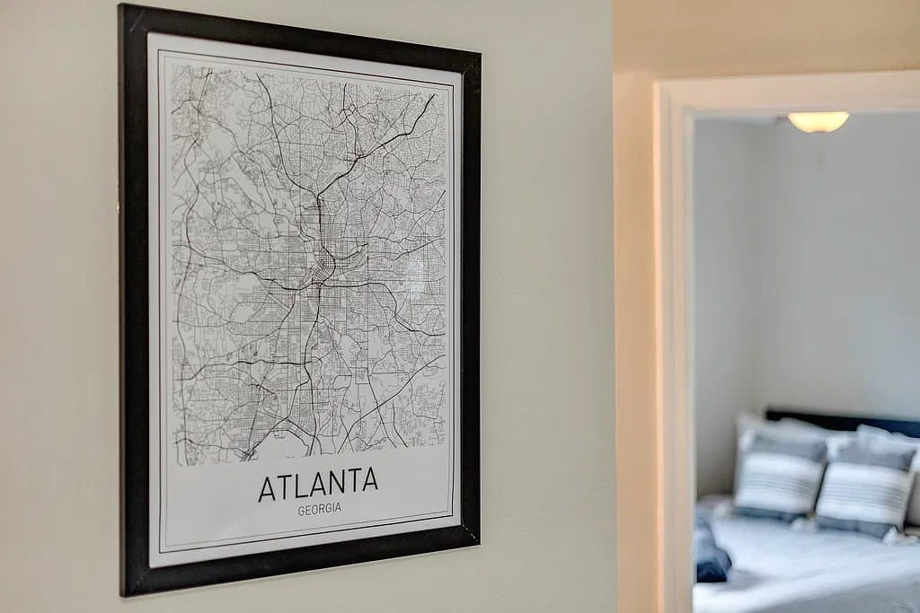 Atlanta Multiplex: 153 S Ave Se