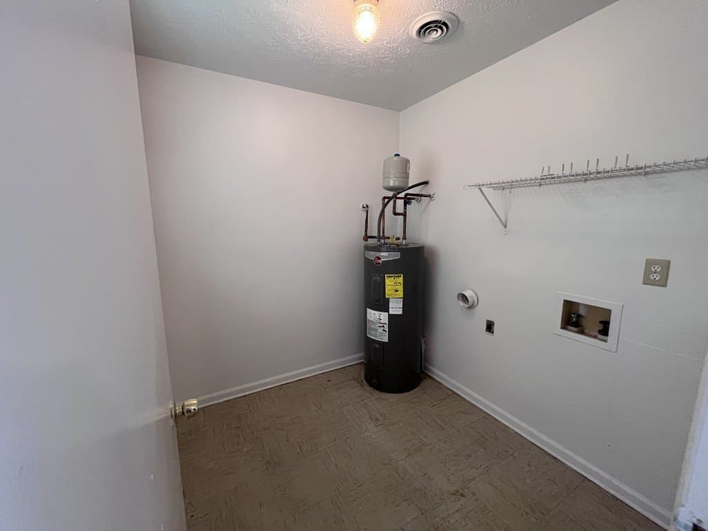Hampton Condo: 106a Jay Ln