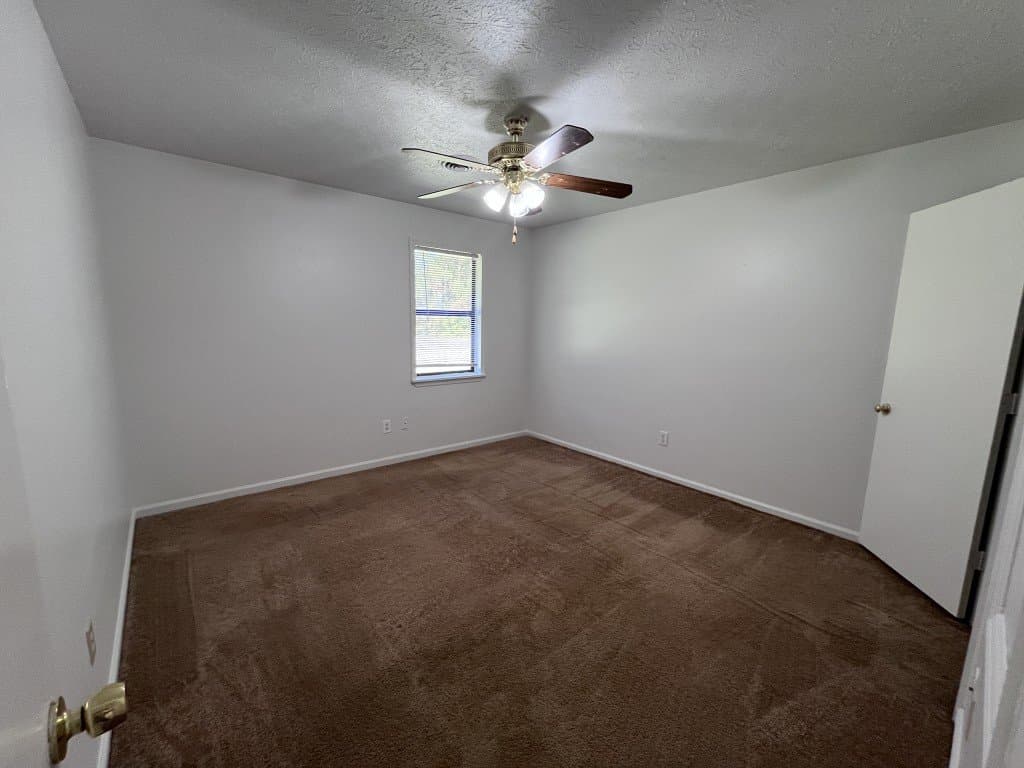 Hampton Condo: 106a Jay Ln