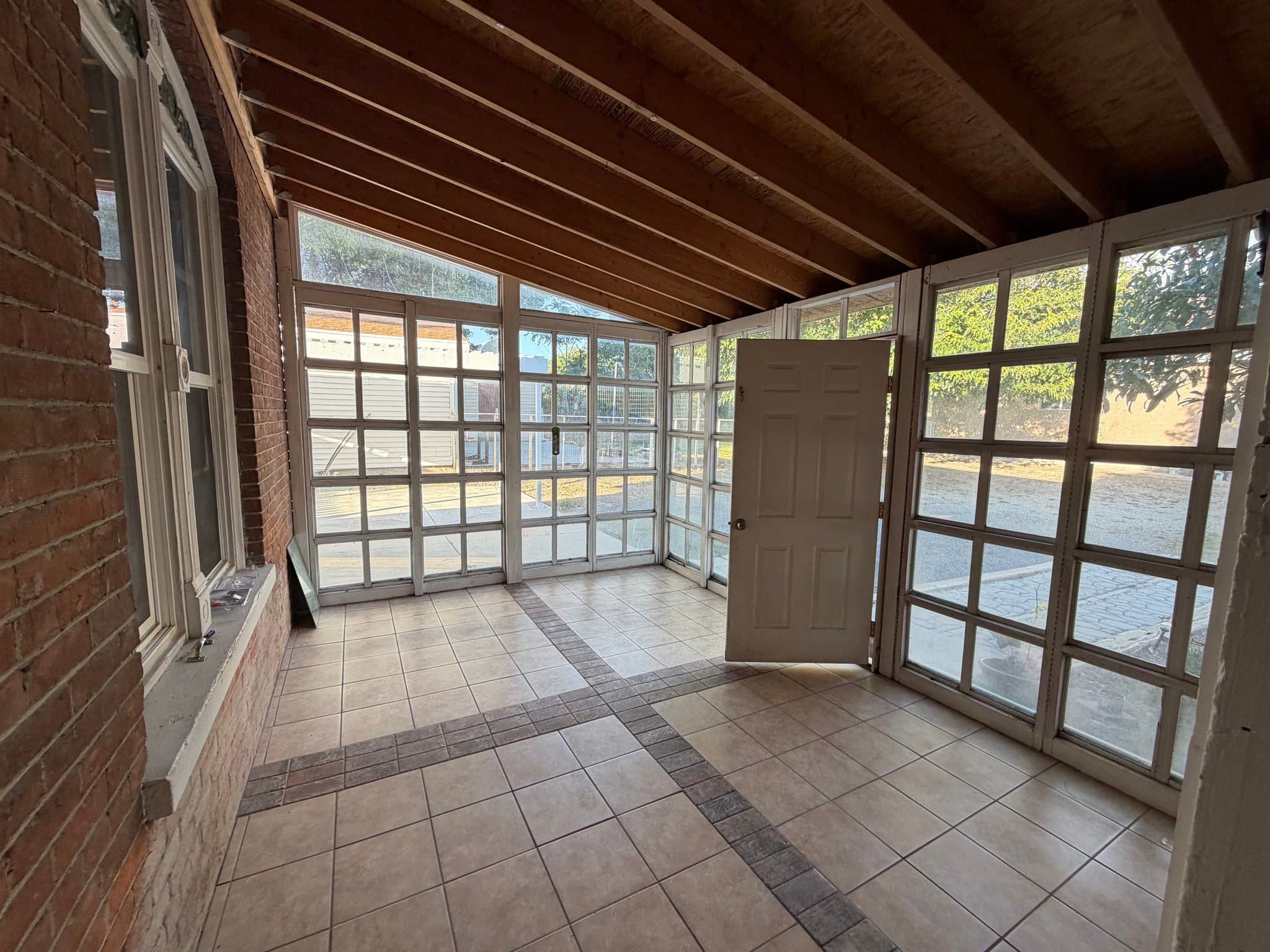 Salt Lake City House: 1294 W Bullion St