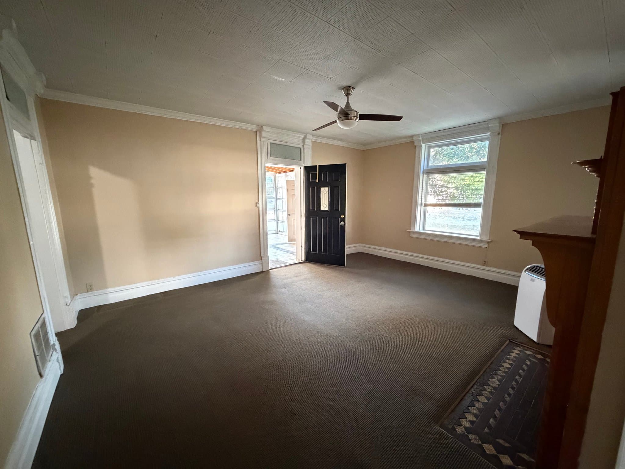 Salt Lake City House: 1294 W Bullion St